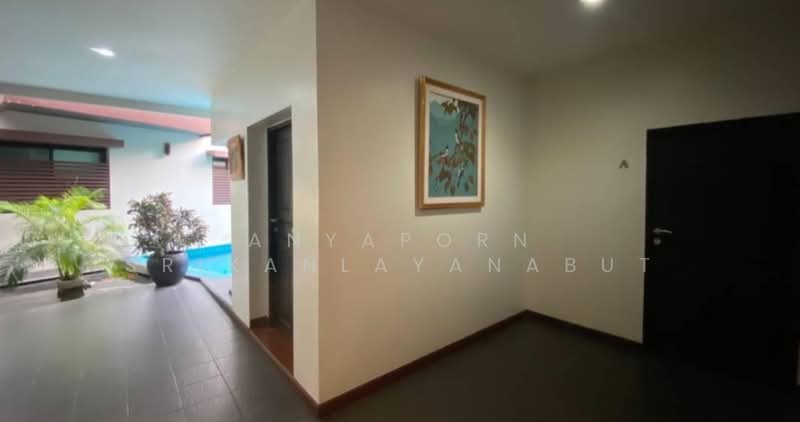 Baan Sasida, Bangkok, 19/1 Sukhumvit, Khong Tan, Khlong Toei, Bangkok, 3 Bedrooms, 250 sqm, Condo For Rent, by Anyaporn Srikanlayanabut, 500281270 - DDproperty.com