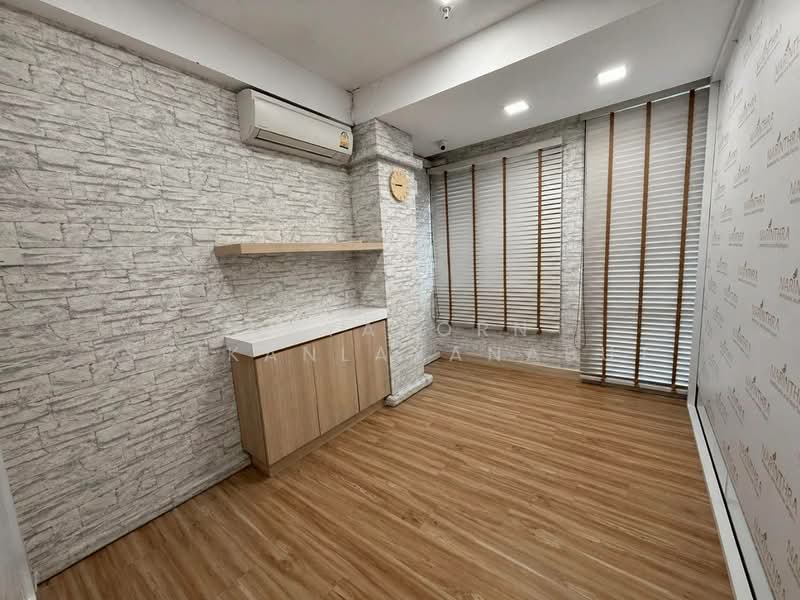 Supalai Prima Riva : ศุภาลัย พรีมา ริวา (Residential), กรุงเทพ, ถนนพระราม 3, ช่องนนทรี, ยานนาวา, กรุงเทพ, 255 ตร.ม., คอนโด ให้เช่า, โดย Anyaporn Srikanlayanabut, 500281272 - DDproperty.com