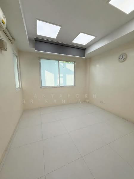 Supalai Prima Riva (Residential), Bangkok, Rama 3 Road, Chong Nonsi, Yan Nawa, Bangkok, 4 Bedrooms, 255 sqm, Condo For Rent, by Anyaporn Srikanlayanabut, 500281272 - DDproperty.com