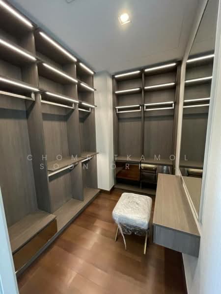 Q1 Sukhumvit, Bangkok, 1 Sukhumvit Road, Khlong Toei, Khlong Toei, Bangkok, 2 Bedrooms, 94 sqm, Condo For Sale, by Chomratkamol Soontorntarawong (Gor), 500281307 - DDproperty.com