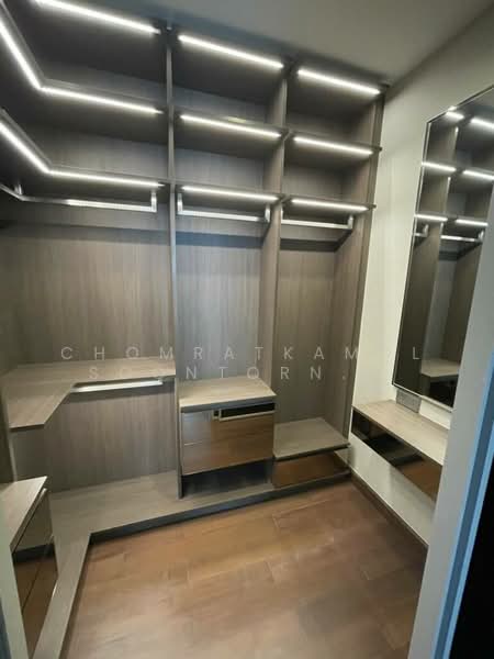Q1 Sukhumvit, Bangkok, 1 Sukhumvit Road, Khlong Toei, Khlong Toei, Bangkok, 2 Bedrooms, 96 sqm, Condo For Sale, by Chomratkamol Soontorntarawong (Gor), 500281308 - DDproperty.com