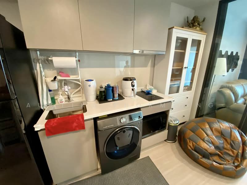 Life Ladprao, Bangkok, 992 Ladprao Road, Jom Phon, Chatuchak, Bangkok, 1 Bedroom, 35 sqm, Condo For Rent, by Auttika Phormtong, 500281334 - DDproperty.com