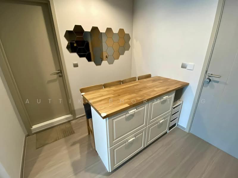 Life Ladprao, Bangkok, 992 Ladprao Road, Jom Phon, Chatuchak, Bangkok, 1 Bedroom, 35 sqm, Condo For Rent, by Auttika Phormtong, 500281334 - DDproperty.com