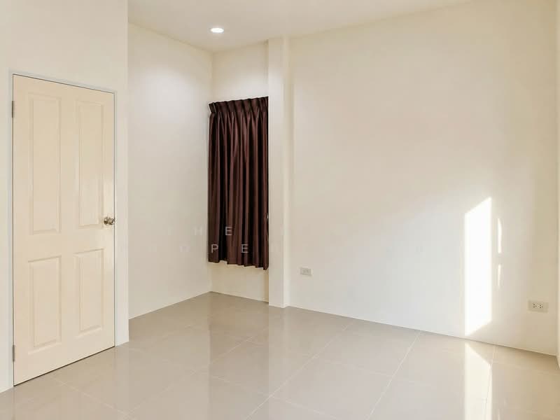 หมู่บ้านแสนรัก7 ชลบุรี, Chon Buri (Pattaya), Nong Kakha, Phan Thong, Chon Buri (Pattaya), 2 Bedrooms, 100 sqm, Townhouse For Sale, by The Best Property นุ้ย, 500281440 - DDproperty.com