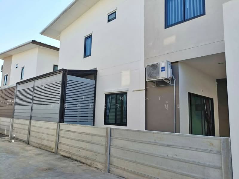 หมู่บ้านแสนรัก7 ชลบุรี, Chon Buri (Pattaya), Nong Kakha, Phan Thong, Chon Buri (Pattaya), 2 Bedrooms, 100 sqm, Townhouse For Sale, by The Best Property นุ้ย, 500281440 - DDproperty.com
