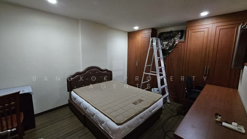 Premier Condominium, Bangkok, Sukhumvit 24 Alley, Khong Tan, Khlong Toei, Bangkok, 2 Bedrooms, 135 sqm, Condo For Rent, by BANGKOK PROPERTY AGENTS, 500281451 - DDproperty.com