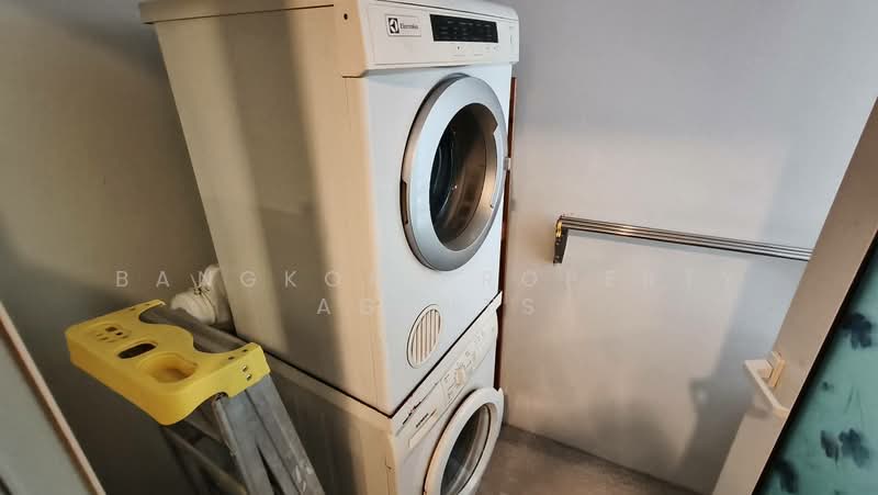 Siri Residence, Bangkok, 21 Soi Sukhumvit 24, Khong Tan, Khlong Toei, Bangkok, 2 Bedrooms, 105 sqm, Condo For Rent, by BANGKOK PROPERTY AGENTS, 500281457 - DDproperty.com