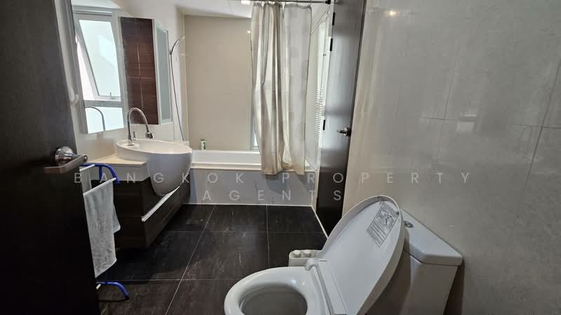 Sky Walk Residences, Bangkok, 1599 Sukhumvit Road, Phra Kanong Nua, Watthana, Bangkok, 2 Bedrooms, 60 sqm, Condo For Rent, by BANGKOK PROPERTY AGENTS, 500281460 - DDproperty.com