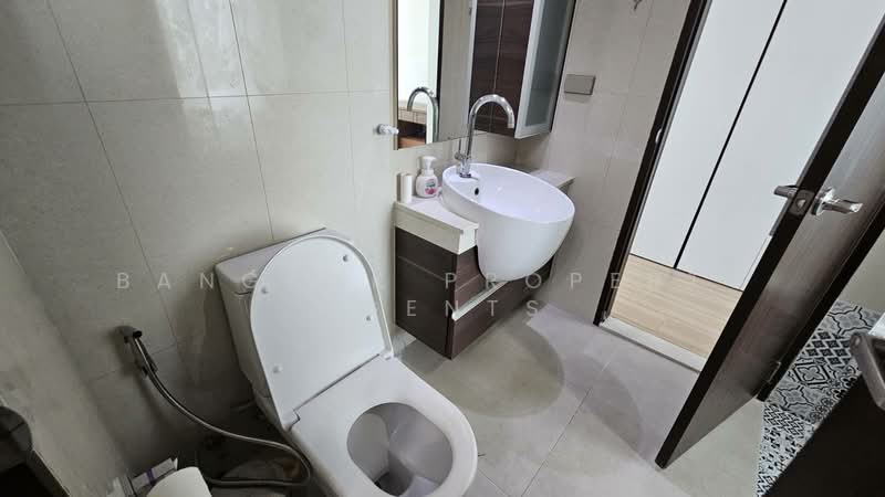 Sky Walk Residences, Bangkok, 1599 Sukhumvit Road, Phra Kanong Nua, Watthana, Bangkok, 1 Bedroom, 52 sqm, Condo For Rent, by BANGKOK PROPERTY AGENTS, 500281466 - DDproperty.com