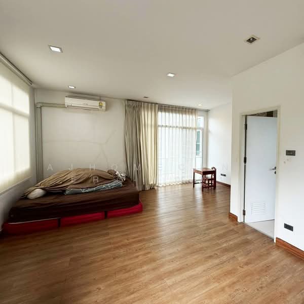 ปัญญาอินทรา P4, Bangkok, Bang Chun, Khlong Sam Wa, Bangkok, 4 Bedrooms, 350 sqm, Single Detached House For Sale, by AJHOMECENTER -คุณจูน, 500281469 - DDproperty.com