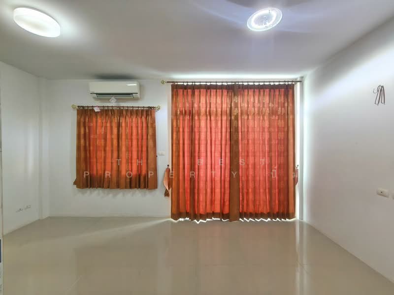 Preceo 4, Chon Buri (Pattaya), นาป่า , เมืองชลบุรี , ชลบุรี, Na Pa, Muang Chon Buri, Chon Buri (Pattaya), 3 Bedrooms, 85 sqm, Townhouse For Sale, by The Best Property ปิ๋ม, 500281494 - DDproperty.com