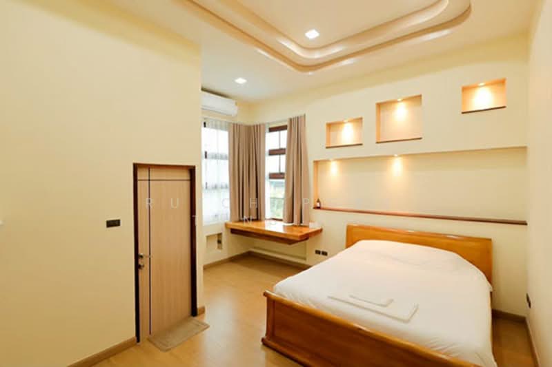 Pool Villa ให้เช่า – ใกล้เซ็นทรัลเฟสติวัล เพียง 10 นาที ค่าเช่า 80,000 บาท / เดือน No.6P007, Chiang Mai, San Phra Net, San Sai, Chiang Mai, 4 Bedrooms, 200 sqm, Single Detached House For Rent, by Rutchaporn Tunsiri, 500281498 - DDproperty.com