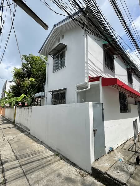 ซอย สาธรใต้, กรุงเทพ, สาธรใต้, ช่องนนทรี, ยานนาวา, กรุงเทพ, 180 ตร.ม., บ้านเดี่ยว ให้เช่า, โดย ภคธร ชัยผาติกุล, 500281513 - DDproperty.com