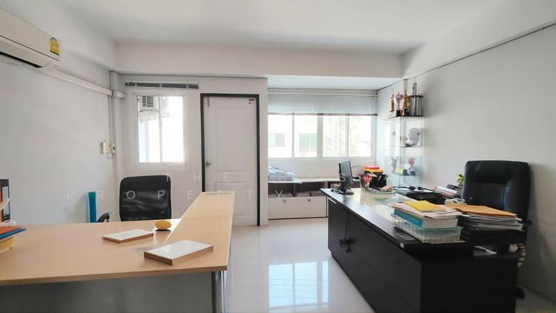 อาคารพาณิชย์บ้านปึก ชลบุรี, Chon Buri (Pattaya), Ban Pik, Muang Chon Buri, Chon Buri (Pattaya), , 150 sqm, Shophouse For Sale, by The Best Property Agent แหวว, 500281514 - DDproperty.com