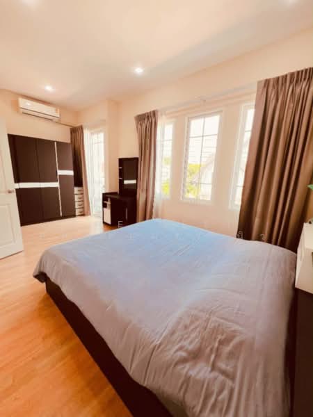 Golden Town Wongsawang-Ratchada, Nonthaburi, Pibulsongkram Road, Bang Khen, Muang Nonthaburi, Nonthaburi, 4 Bedrooms, 100 sqm, Townhouse For Sale, by The Best Property นิว, 500281520 - DDproperty.com