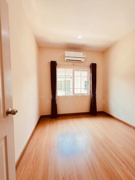 Golden Town Wongsawang-Ratchada, Nonthaburi, Pibulsongkram Road, Bang Khen, Muang Nonthaburi, Nonthaburi, 4 Bedrooms, 100 sqm, Townhouse For Sale, by The Best Property นิว, 500281520 - DDproperty.com