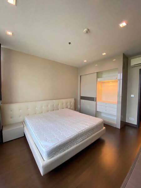 Ivy Ampio, Bangkok, 48 Ratchadaphisek Road, Huai Khwang, Huai Khwang, Bangkok, 2 Bedrooms, 81 sqm, Condo For Rent, by วรกร สิทธิลู่ตระกูล, 500281567 - DDproperty.com