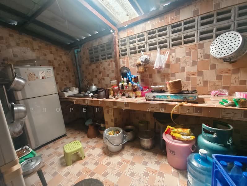 บ้านสวยน้ำใส6, Chachoengsao, Bang Samak, Bang Pakong, Chachoengsao, 2 Bedrooms, 100 sqm, Townhouse For Sale, by The Best Property Agent แก้ว, 500281569 - DDproperty.com