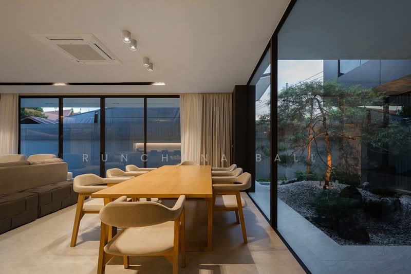 Modern Luxury Residence in Central Chiang Mai | Iconic Design | Pa Tan near Nimmanhaemin, Chiang Mai, Pa Tun, Muang Chiang Mai, Chiang Mai, 4 Bedrooms, 609 sqm, Single Detached House For Sale, by Runchana Ball, 500281587 - DDproperty.com