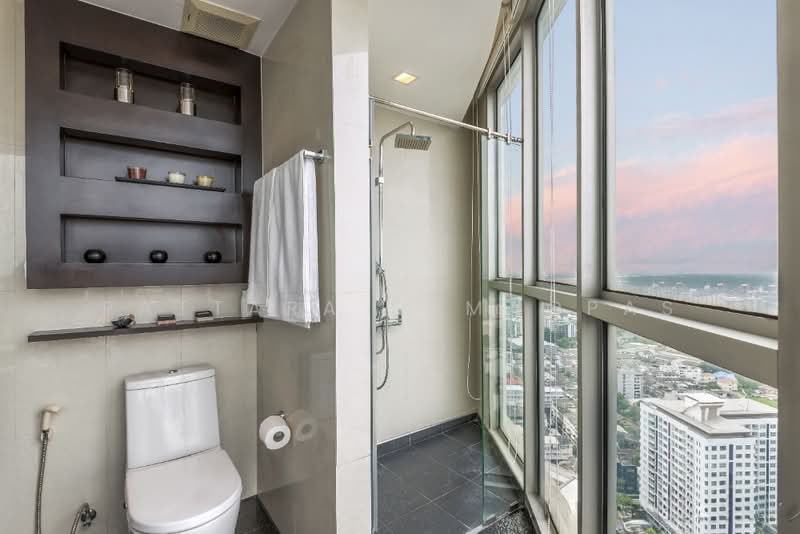 Sky Walk Residences, Bangkok, 1599 Sukhumvit Road, Phra Kanong Nua, Watthana, Bangkok, 2 Bedrooms, 91 sqm, Condo For Rent, by Pattara Sumaopas, 500281598 - DDproperty.com