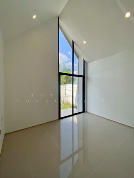 ทาวน์เฮ้าส์พานทอง ชลบุรี, Chon Buri (Pattaya), Nong Tamlung, Phan Thong, Chon Buri (Pattaya), 2 Bedrooms, 100 sqm, Townhouse For Sale, by The Best Property นัท, 500281621 - DDproperty.com