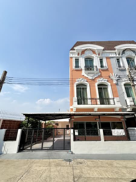 Baan Klangmuang Grand De Paris Ratchada : บ้านกลางเมือง แกรนด์ เดอ ปารีส รัชดา, กรุงเทพ, ถนนประดิษฐ์มนูธรรม, วังทองหลาง, วังทองหลาง, กรุงเทพ, 300 ตร.ม., ทาวน์เฮ้าส์ ให้เช่า, โดย Achiwara Panusan, 500281629 - DDproperty.com
