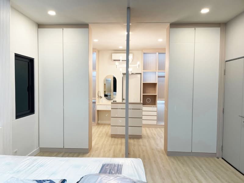 The City Sukhumvit-Onnut, Bangkok, 588/2 Soi On Nut 70/1, Prawet, Prawet, Bangkok, 4 Bedrooms, 286 sqm, Single Detached House For Sale, by Ponwimol Wipanarapai, 500281632 - DDproperty.com