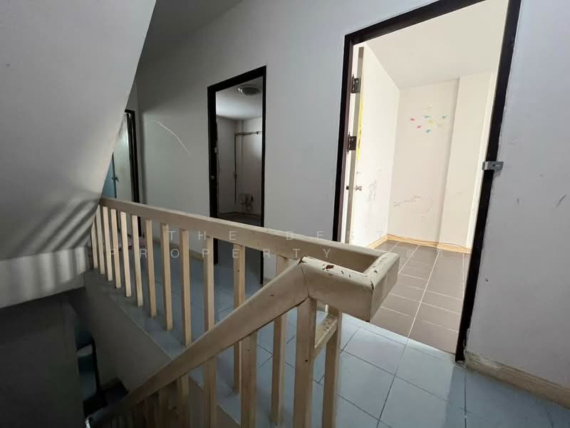 หมู่บ้านเทพนครทาวน์ เทพารักษ์ กม.4 (ศรีสมิตร), Samut Prakan, Bang Mueng, Muang Samut Prakarn, Samut Prakan, 4 Bedrooms, 120 sqm, Townhouse For Sale, by The Best Property  ตา, 500281647 - DDproperty.com