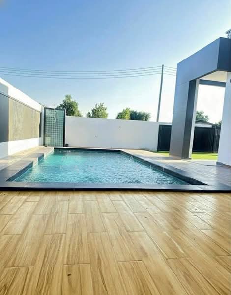 Modern 2-Storey Pool Villa (Single Detached House), Pong Pattaya, Chon Buri (Pattaya), Poong, Bang Lamung (Pattaya), Chon Buri (Pattaya), 4 Bedrooms, 270 sqm, Villa For Sale, by Arissara Kamonrit, 500281651 - DDproperty.com