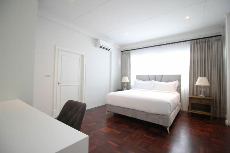 บ้านเดี่ยว 2 ชั้น เนื้อที่ 100 ตารางวา ลาดพร้าว 35, Bangkok, Chan Kasem, Chatuchak, Bangkok, 6 Bedrooms, 400 sqm, Single Detached House For Rent, by ทิพย์, 500281658 - DDproperty.com