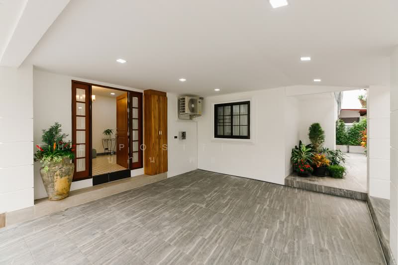 LakeLyn Pool Villa in Suthep, Mueang Chiang Mai, Chiang Mai, คันคลองชลประทาน, Su Thep, Muang Chiang Mai, Chiang Mai, 5 Bedrooms, 270 sqm, Villa For Rent, by The Positive ที่ดิน บ้าน คอนโด, 500281669 - DDproperty.com