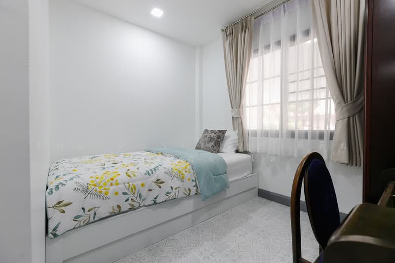 LakeLyn Pool Villa in Suthep, Mueang Chiang Mai, Chiang Mai, คันคลองชลประทาน, Su Thep, Muang Chiang Mai, Chiang Mai, 5 Bedrooms, 270 sqm, Villa For Rent, by The Positive ที่ดิน บ้าน คอนโด, 500281669 - DDproperty.com