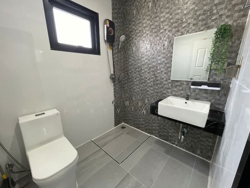 Breeze Amata By Sanmanee, Chon Buri (Pattaya), Bang Nang, Phan Thong, Chon Buri (Pattaya), 3 Bedrooms, 100 sqm, Townhouse For Sale, by The Best Property Agent นุ่น, 500281690 - DDproperty.com