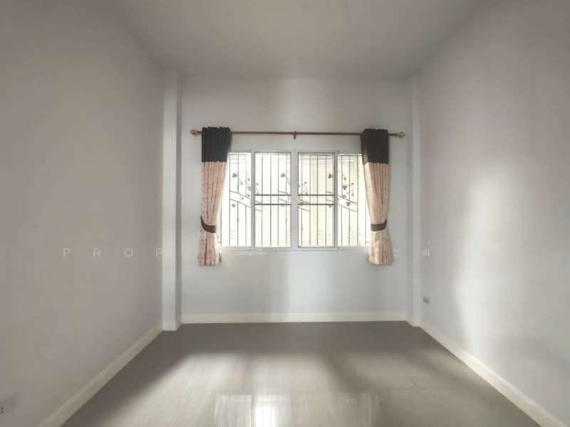 อยู่สบาย เฟส 9, ชลบุรี, หนองกะขะ, พานทอง, ชลบุรี, 100 ตร.ม., บ้านแฝด ขาย, โดย The Best Property กระต่าย, 500281693 - DDproperty.com