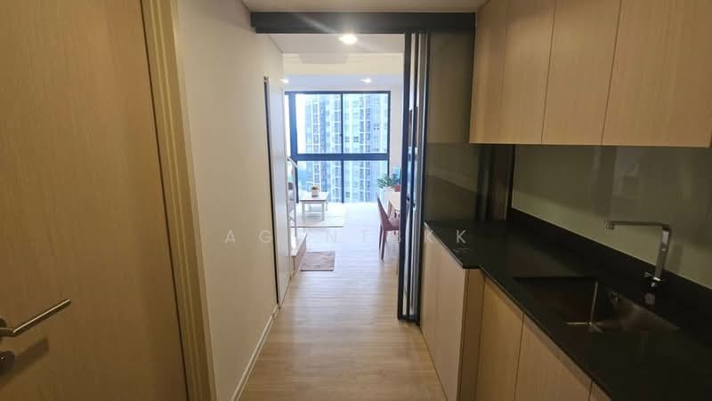 Siamese Rama 9, Bangkok, Rama 9 Road, Huai Khwang, Huai Khwang, Bangkok, Studio, 37 sqm, Condo For Rent, by Agentbkk, 500281769 - DDproperty.com