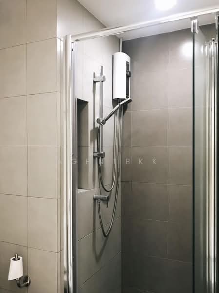 Elio Del Ray, Bangkok, 95 Sukhumvit 64 Road, Bang Chak, Phra Khanong, Bangkok, 1 Bedroom, 34 sqm, Condo For Rent, by Agentbkk, 500281776 - DDproperty.com