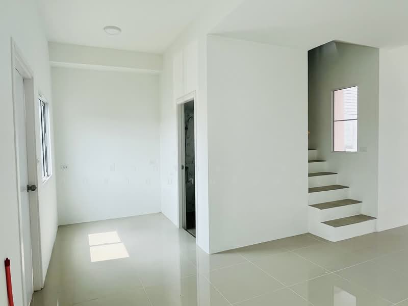 Baan Pruksa Rangsit-Wongwaen, Pathum Thani, Rangsit - Nakhon Nayok Rd, Lam Phak Kut, Thanyaburi District, Pathum Thani, Lam Phak Kut, Thanyaburi, Pathum Thani, 3 Bedrooms, 110 sqm, Townhouse For Sale, by ฝากขายบ้าน ฝากขายบ้านมือสอง ฝากขายอสัง Realty HuB, 500281807 - DDproperty.com