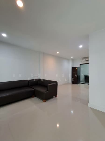For Rent - Verve Petchkasem 81, Bangkok
