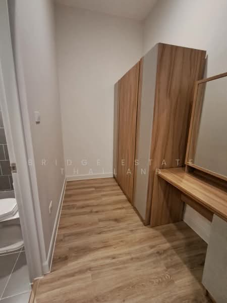 For Rent - Verve Petchkasem 81, Bangkok
