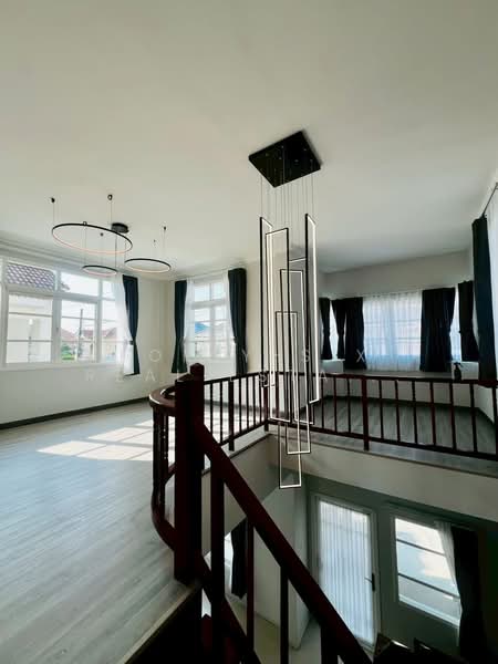 Golden Town Bangna-Kingkaew, Samut Prakan, Soi Kingkaew 31, Rachathewa, Bang Plee, Samut Prakan, 4 Bedrooms, 240 sqm, Townhouse For Rent, by Forty-Six Real Estate Group, 500281835 - DDproperty.com