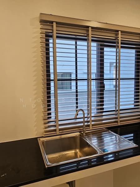 Centro Bangna, Samut Prakan, 111 Soi 3, Bang Kaeo, Bang Plee, Samut Prakan, 4 Bedrooms, 285 sqm, Single Detached House For Rent, by NTG Property House Co.,Ltd., 500281865 - DDproperty.com