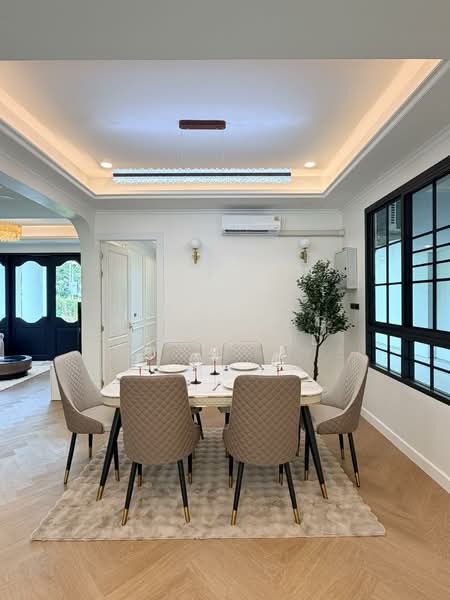 Baan Suthep, Chiang Mai, Su Thep, Muang Chiang Mai, Chiang Mai, 4 Bedrooms, 202 sqm, Single Detached House For Sale, by Aonanong Tajakhod, 500281879 - DDproperty.com