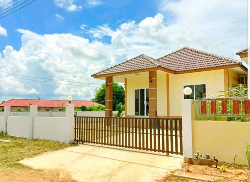 ไม่พบโครงการ, Khon Kaen, มิตรภาพ ทางหลวงชนบท, Ban Phai, Ban Phai, Khon Kaen, 2 Bedrooms, 220 sqm, Single Detached House For Rent, by ณัฐพงศ์ สุนทรอรุณ, 500281889 - DDproperty.com