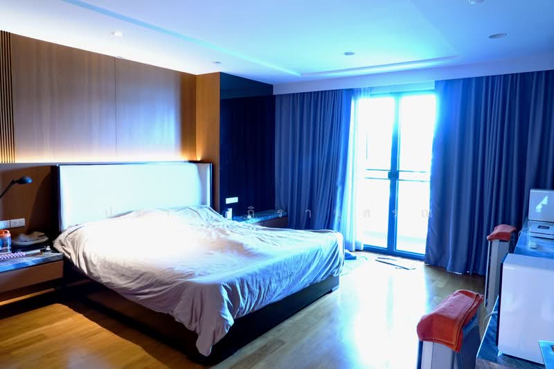Lumpini Place, Bangkok, 111 Soi Kraisi, Thung Maha Mek, Sathon, Bangkok, 8 Bedrooms, 646 sqm, Condo For Sale, by Praab Thiranusorn, 500281893 - DDproperty.com