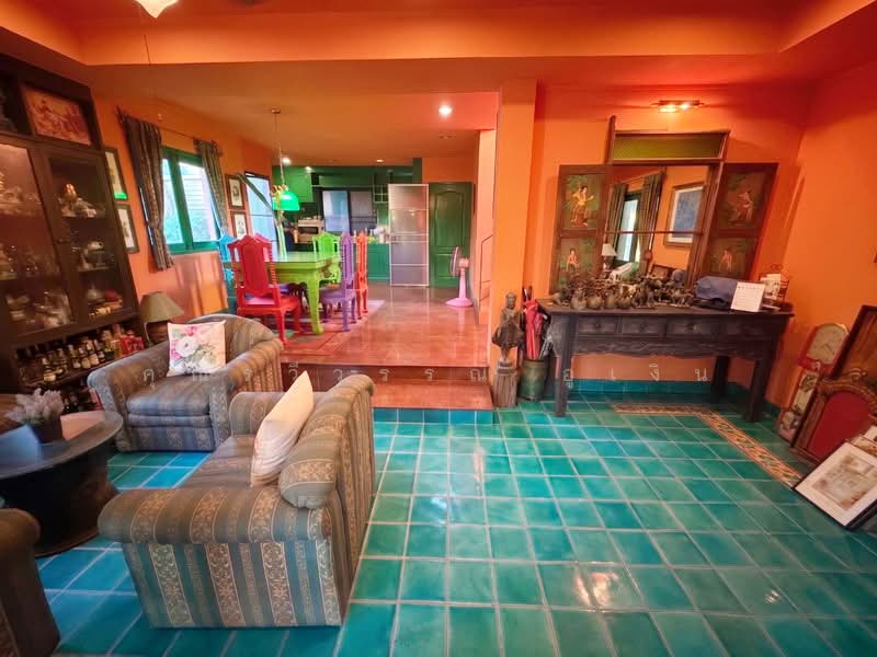 Single house on Navamin 81 Road, Bangkok, Khlong Kum, Bueng Kum, Bangkok, 4 Bedrooms, 300 sqm, Single Detached House For Sale, by คุณรวีวรรณ อู่เงิน, 500281896 - DDproperty.com