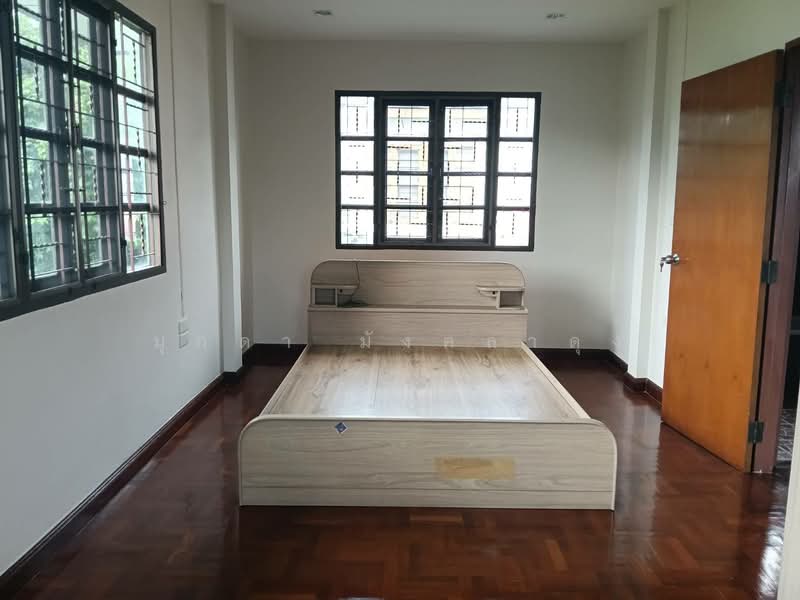 Chonlada Saimai, Bangkok, Sai Mai, Sai Mai, Bangkok, 4 Bedrooms, 180 sqm, Townhouse For Sale, by มุกดา มังคลาดุง, 500281908 - DDproperty.com
