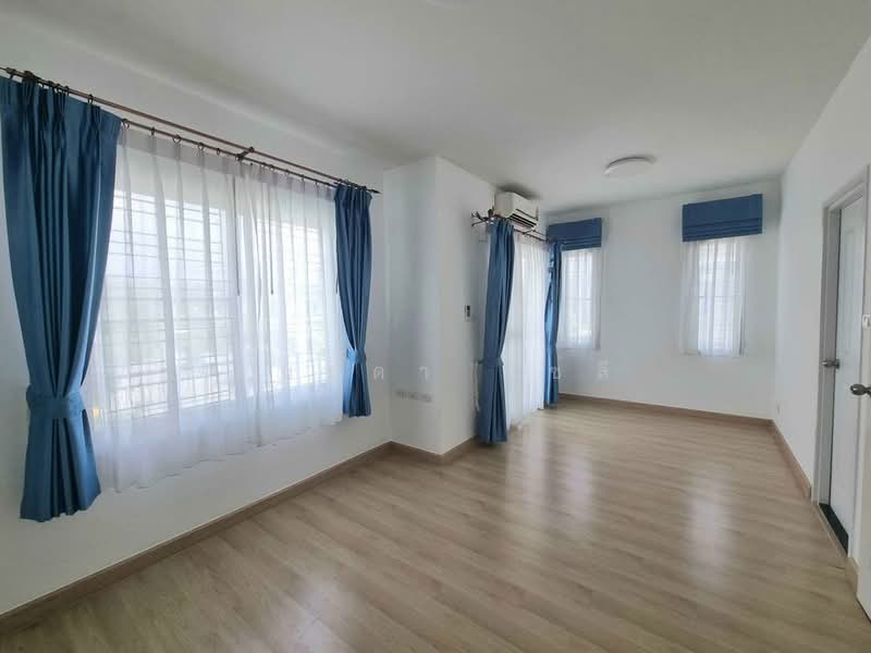 The Village 2 Bangna km.8, Samut Prakan, Soi Mahachai, Bang Na-Trat Road, Bangphli Yai, Bang Plee, Samut Prakan, 3 Bedrooms, 132 sqm, Townhouse For Sale, by Rinrada Saelee, 500281954 - DDproperty.com