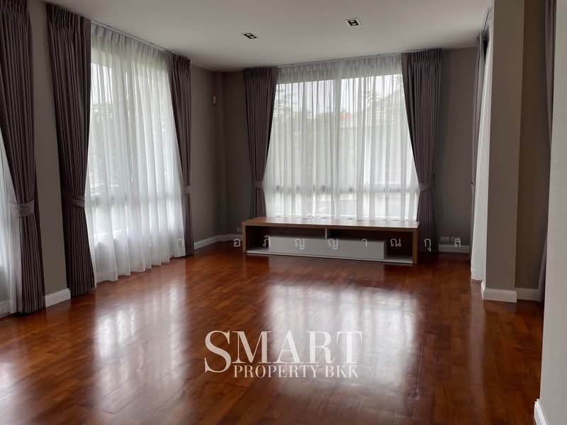 Hyde Park Garden Vibhavadi, Bangkok, Si Khan, Don Mueang, Bangkok, 4 Bedrooms, 457 sqm, Single Detached House For Rent, by สลิลา อภิญญาณกุล, 500281957 - DDproperty.com