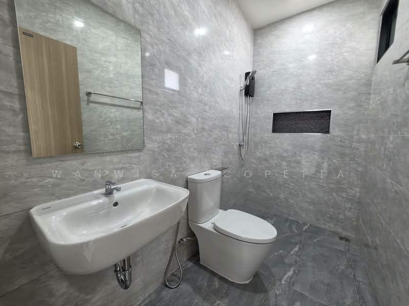 Huahin 70, Prachuap Khiri Khan, Hin Lek Fai, Hua Hin, Prachuap Khiri Khan, 3 Bedrooms, 130 sqm, Single Detached House For Sale, by Wanwisa Scopetta, 500281968 - DDproperty.com