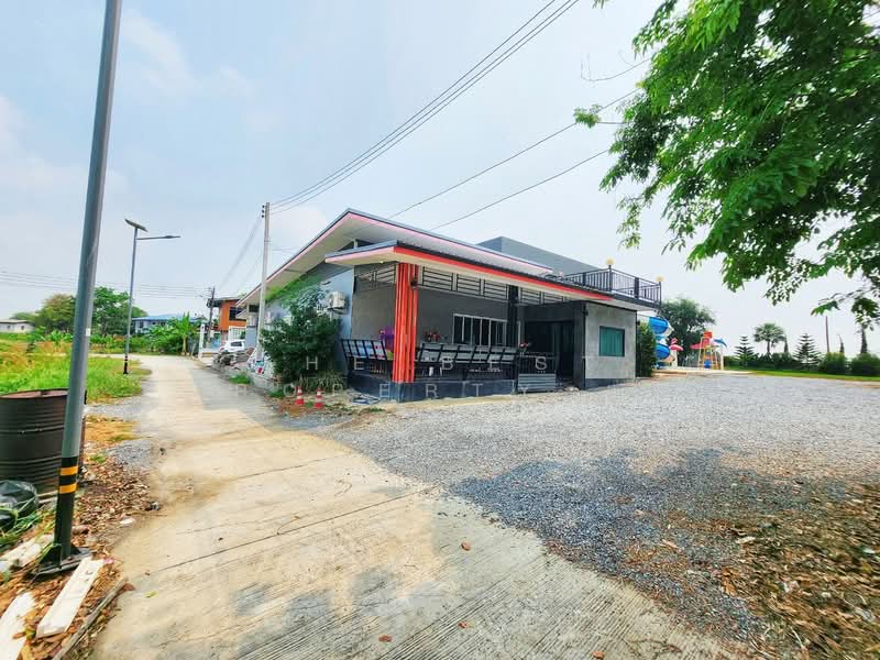 บ้านเดี่ยวบางปลาม้า สุพรรณบุรี, Suphan Buri, Ongkharuk, Bang Pla Ma, Suphan Buri, 6 Bedrooms, 150 sqm, Single Detached House For Sale, by The Best Property แอ้, 500281985 - DDproperty.com